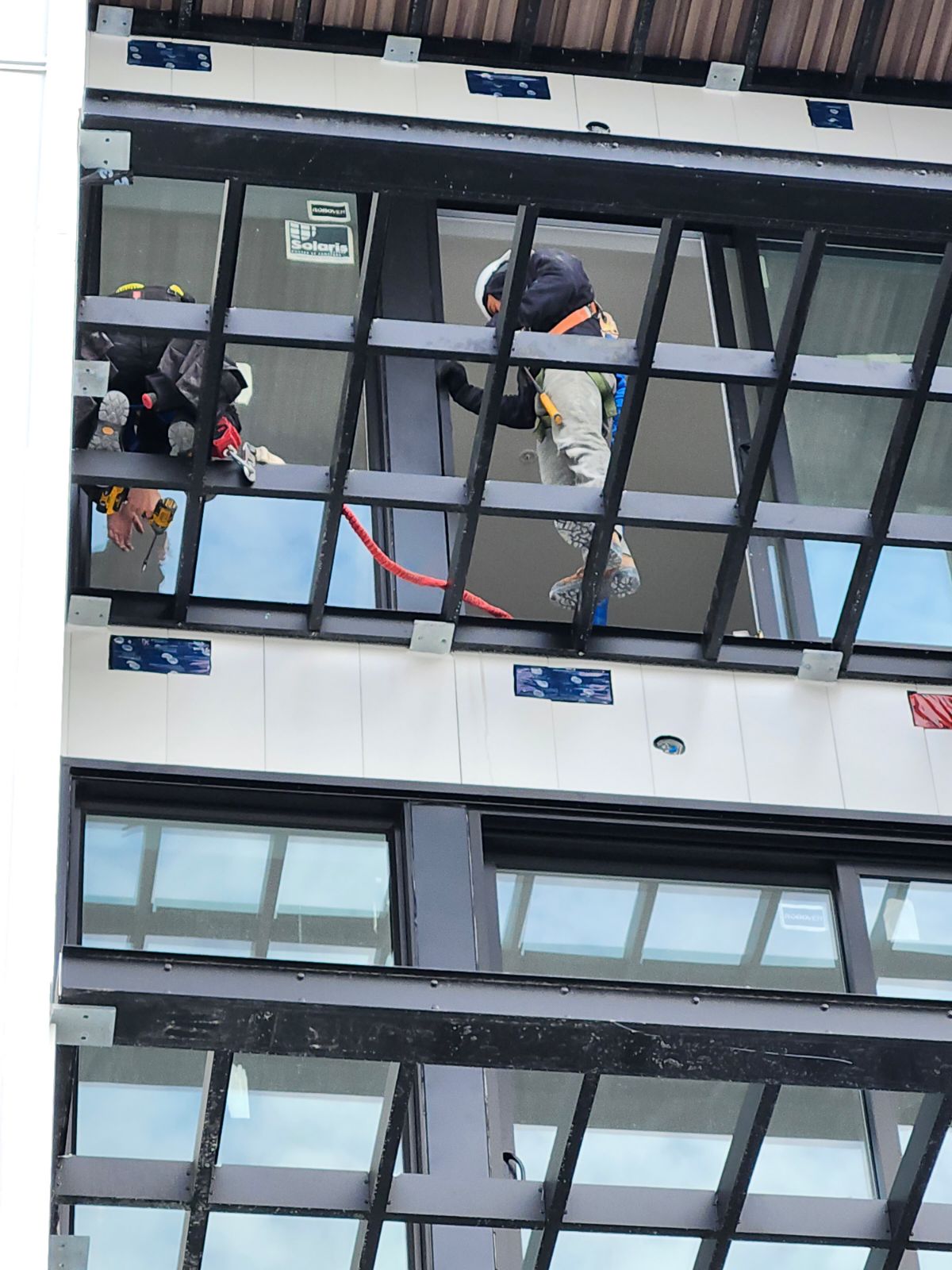Fabricant de rampes en aluminium à Gatineau : des solutions sur mesure par ALDG
